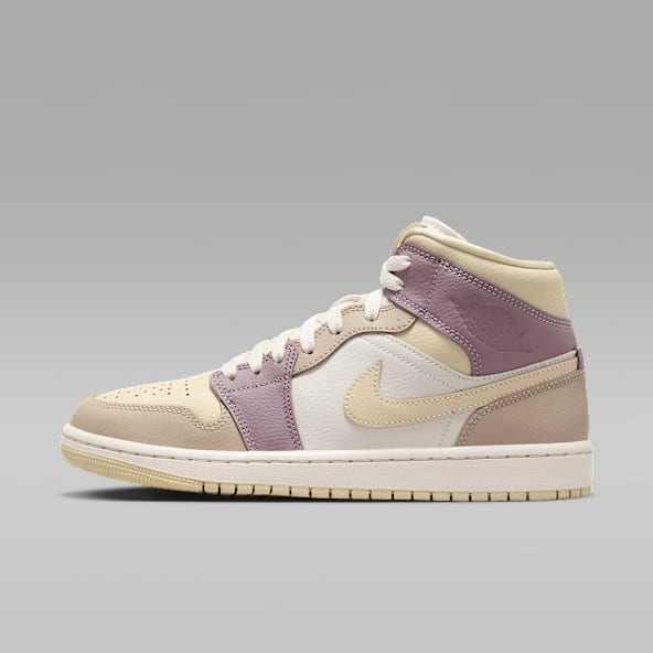 Women s Jordan 1 Brown Lifestyle. Nike IE